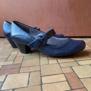 LifeStride Blue MaryJane Pumps Women 9.5